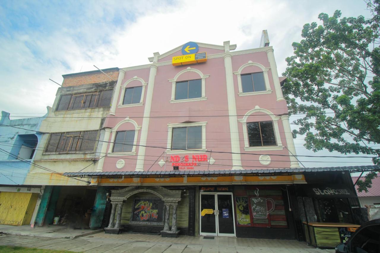 Spot On 2305 Andys Nur Penginapan Dumai Exteriér fotografie